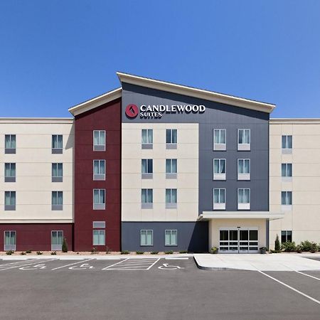 Candlewood Suites Mcpherson, An Ihg Hotel Екстер'єр фото